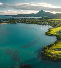 The Bay Club in Anahita